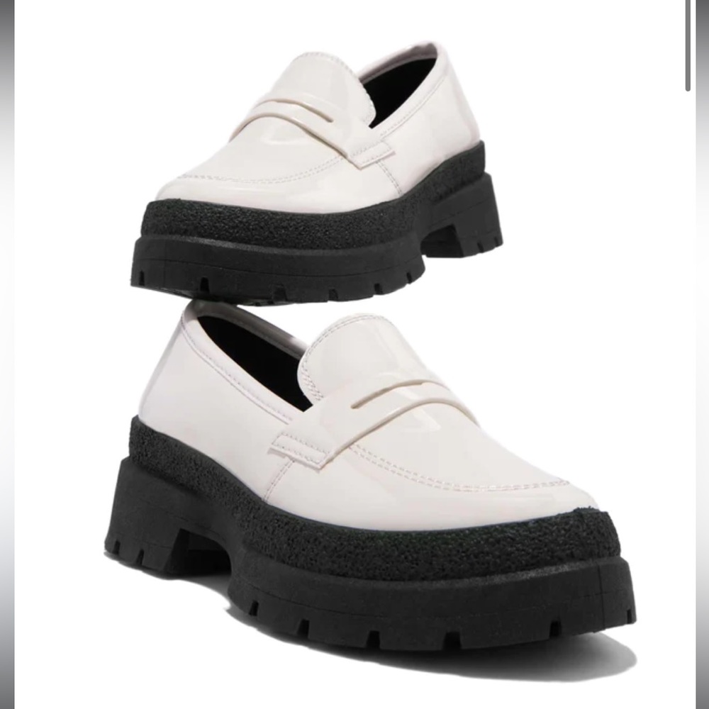 Miss Lola | platform loafers size 8 (runs big) - Picture 4 of 6